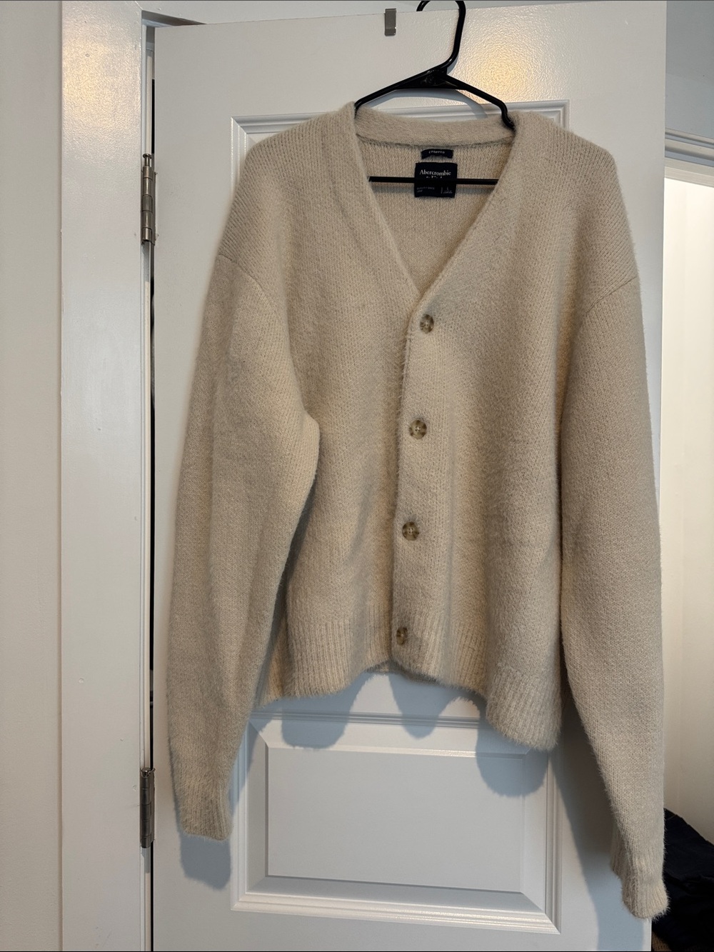 Men’s Abercrombie & Fitch Boucle Cream Cropped Knit Cardigan